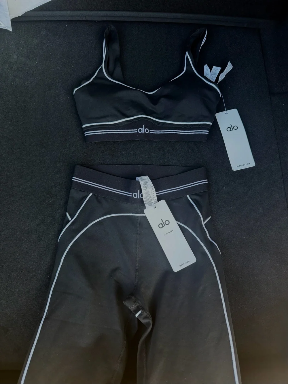 ALO heart throb set XS